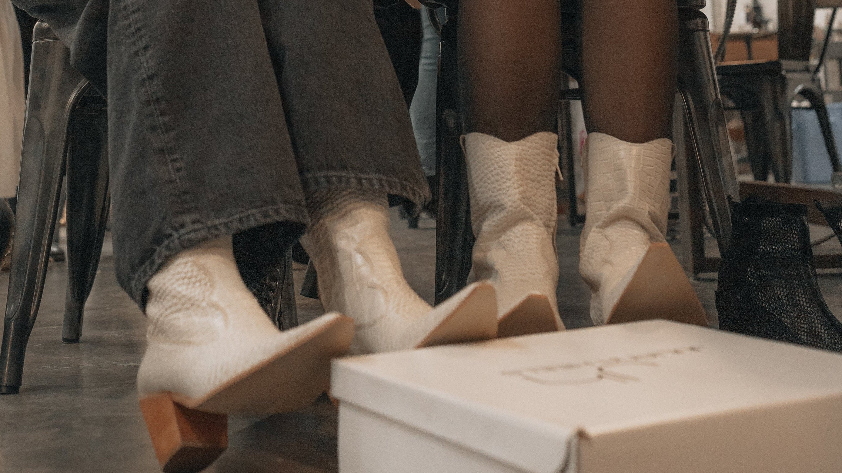 Your Fall Boot Obsession Starts Here: Western Boots That'll Make You Feel Amazing